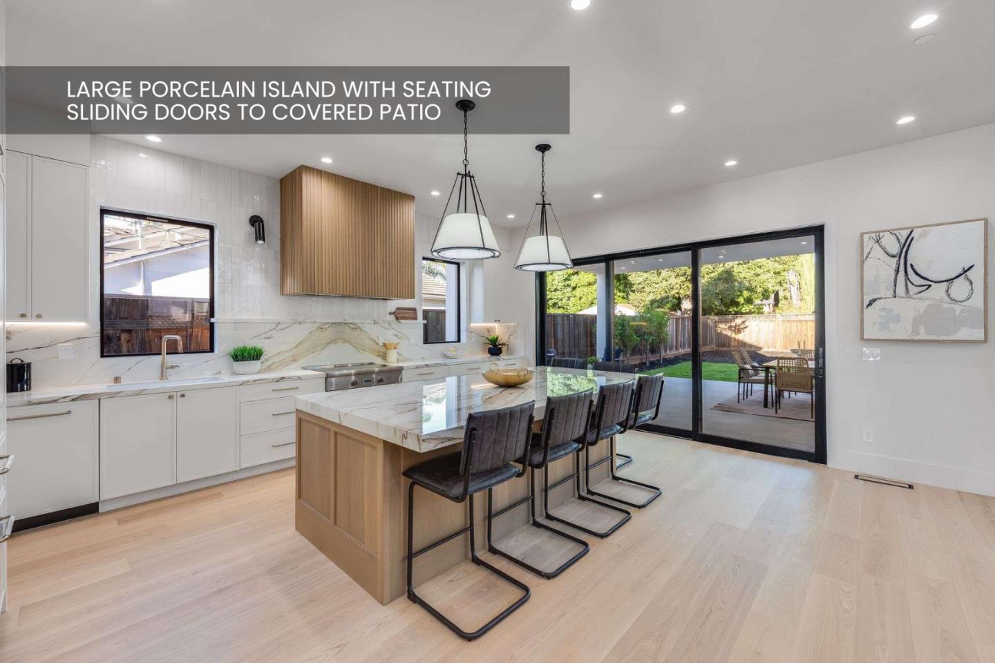 Detail Gallery Image 12 of 54 For 3363 Grant Rd, Mountain View,  CA 94040 - 5 Beds | 4/1 Baths