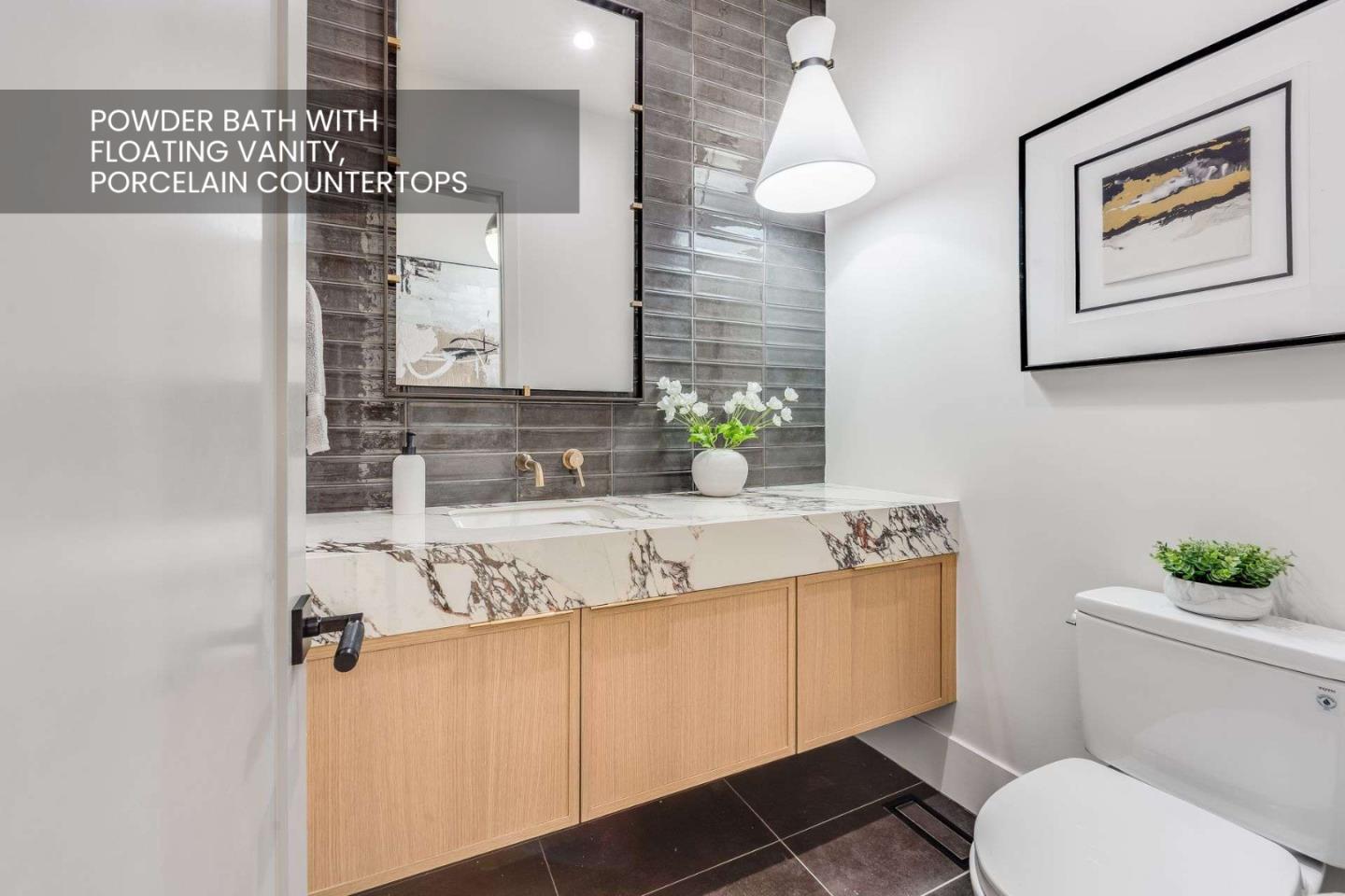 Detail Gallery Image 14 of 54 For 3363 Grant Rd, Mountain View,  CA 94040 - 5 Beds | 4/1 Baths