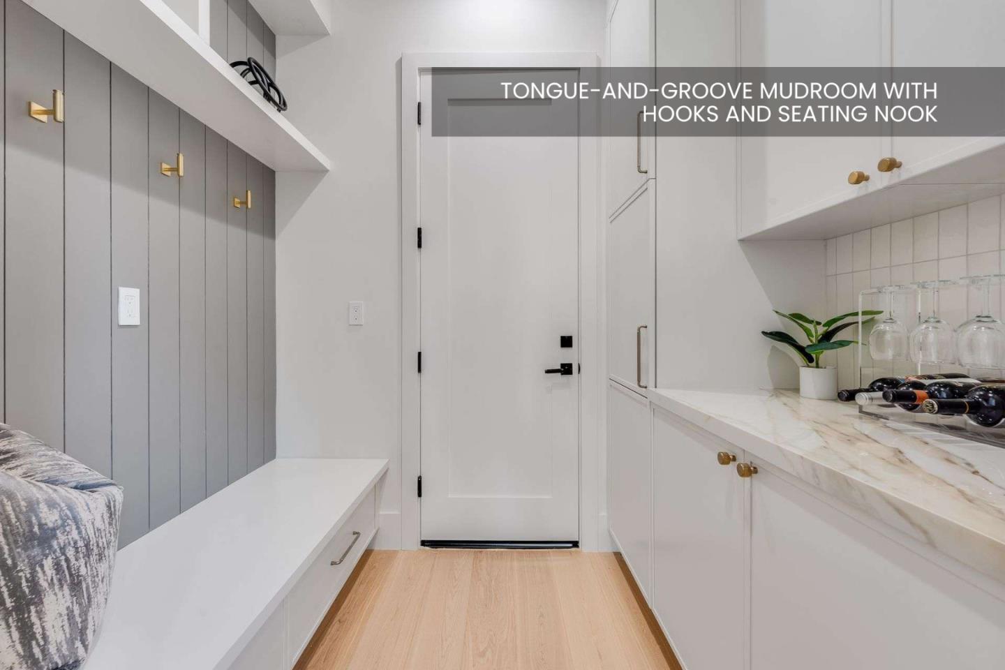 Detail Gallery Image 37 of 54 For 3363 Grant Rd, Mountain View,  CA 94040 - 5 Beds | 4/1 Baths