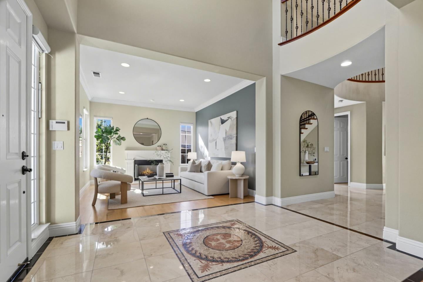 Detail Gallery Image 13 of 90 For 5300 Laurel Canyon Dr, San Jose,  CA 95138 - 5 Beds | 5 Baths