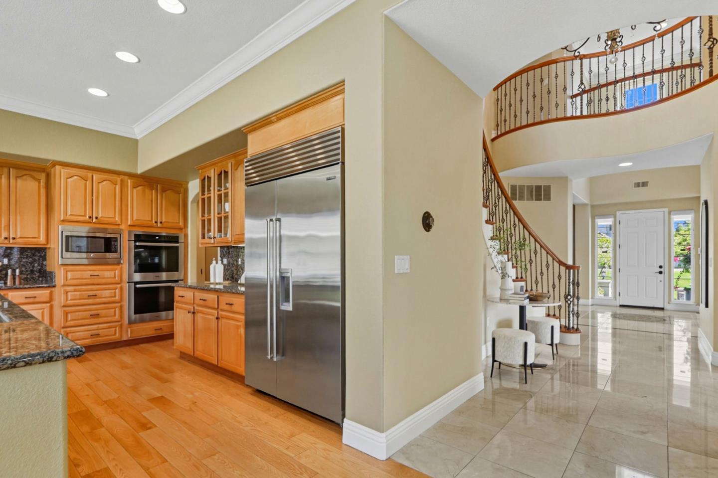 Detail Gallery Image 22 of 90 For 5300 Laurel Canyon Dr, San Jose,  CA 95138 - 5 Beds | 5 Baths