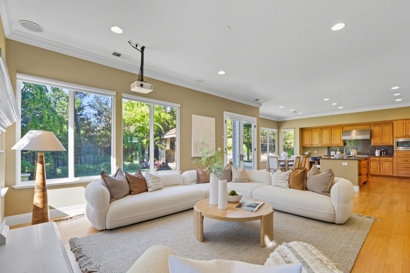 Detail Gallery Image 27 of 90 For 5300 Laurel Canyon Dr, San Jose,  CA 95138 - 5 Beds | 5 Baths