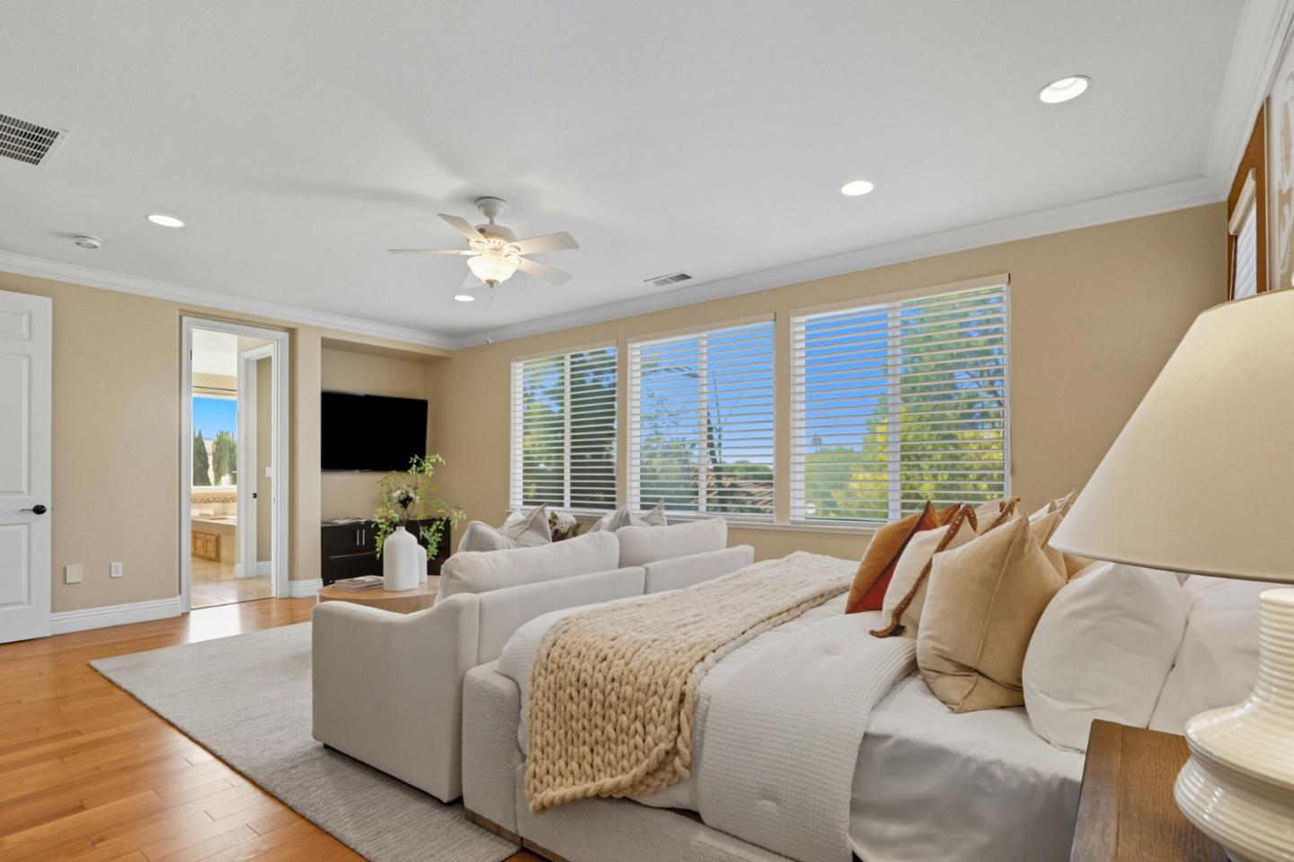 Detail Gallery Image 53 of 90 For 5300 Laurel Canyon Dr, San Jose,  CA 95138 - 5 Beds | 5 Baths