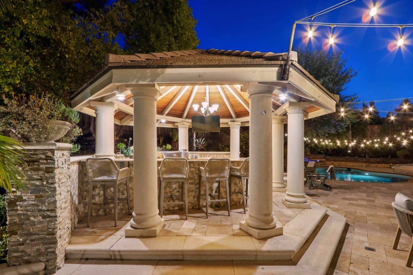 Detail Gallery Image 70 of 90 For 5300 Laurel Canyon Dr, San Jose,  CA 95138 - 5 Beds | 5 Baths