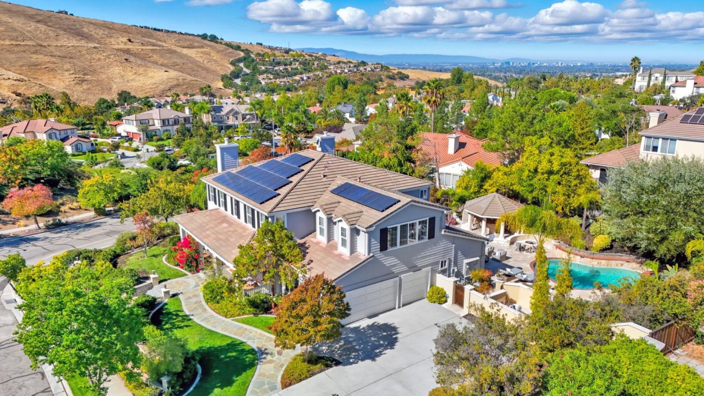 Detail Gallery Image 73 of 90 For 5300 Laurel Canyon Dr, San Jose,  CA 95138 - 5 Beds | 5 Baths