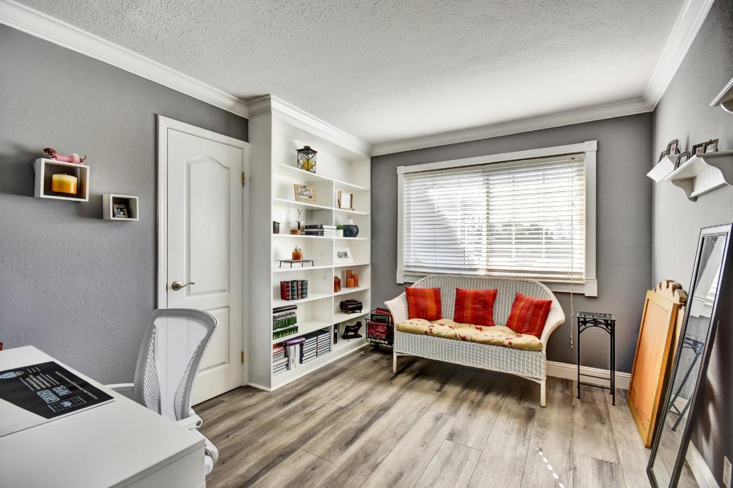 Detail Gallery Image 16 of 33 For 1068 Ondine Ct, San Jose,  CA 95132 - 5 Beds | 2/1 Baths