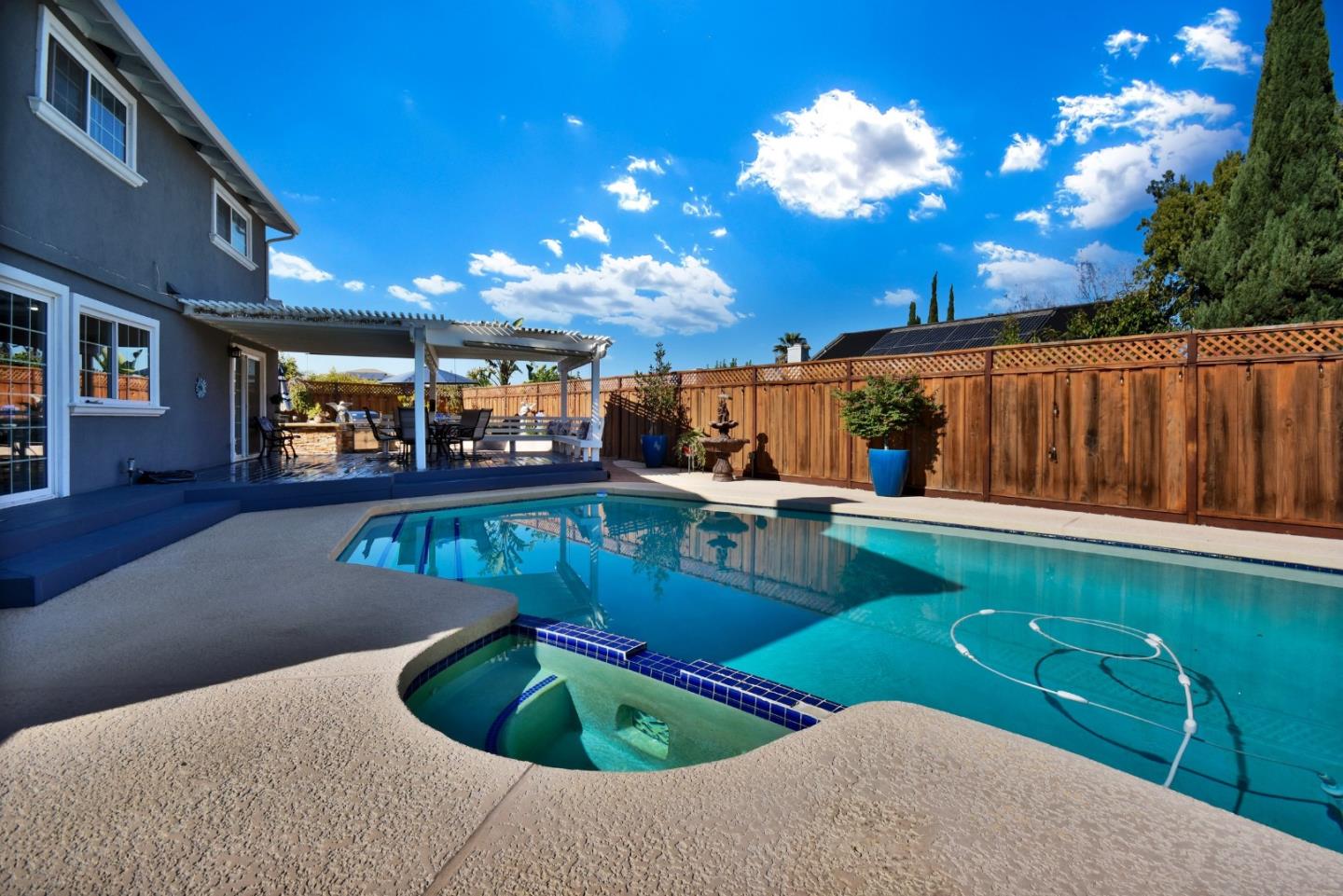 Detail Gallery Image 32 of 33 For 1068 Ondine Ct, San Jose,  CA 95132 - 5 Beds | 2/1 Baths