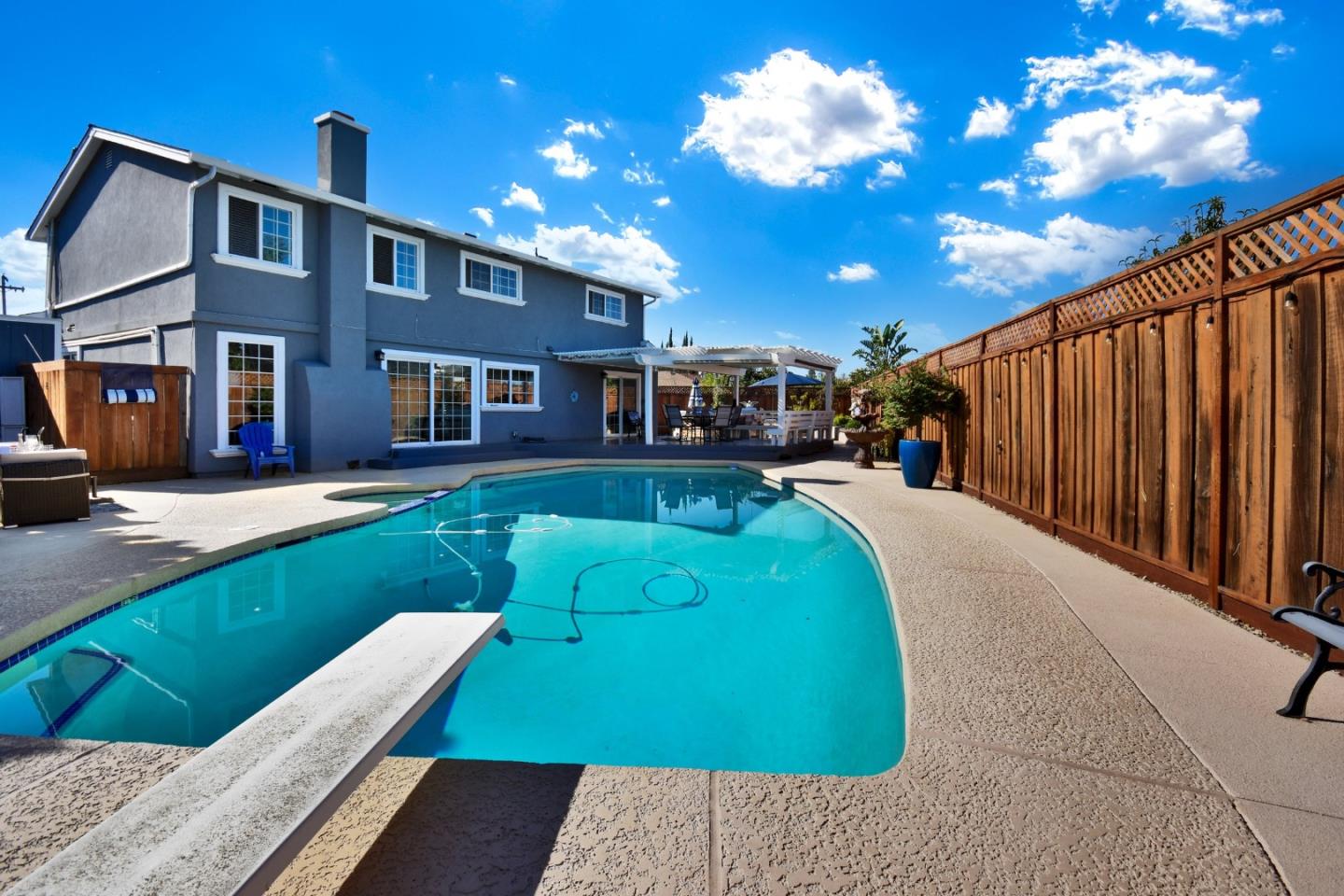 Detail Gallery Image 33 of 33 For 1068 Ondine Ct, San Jose,  CA 95132 - 5 Beds | 2/1 Baths