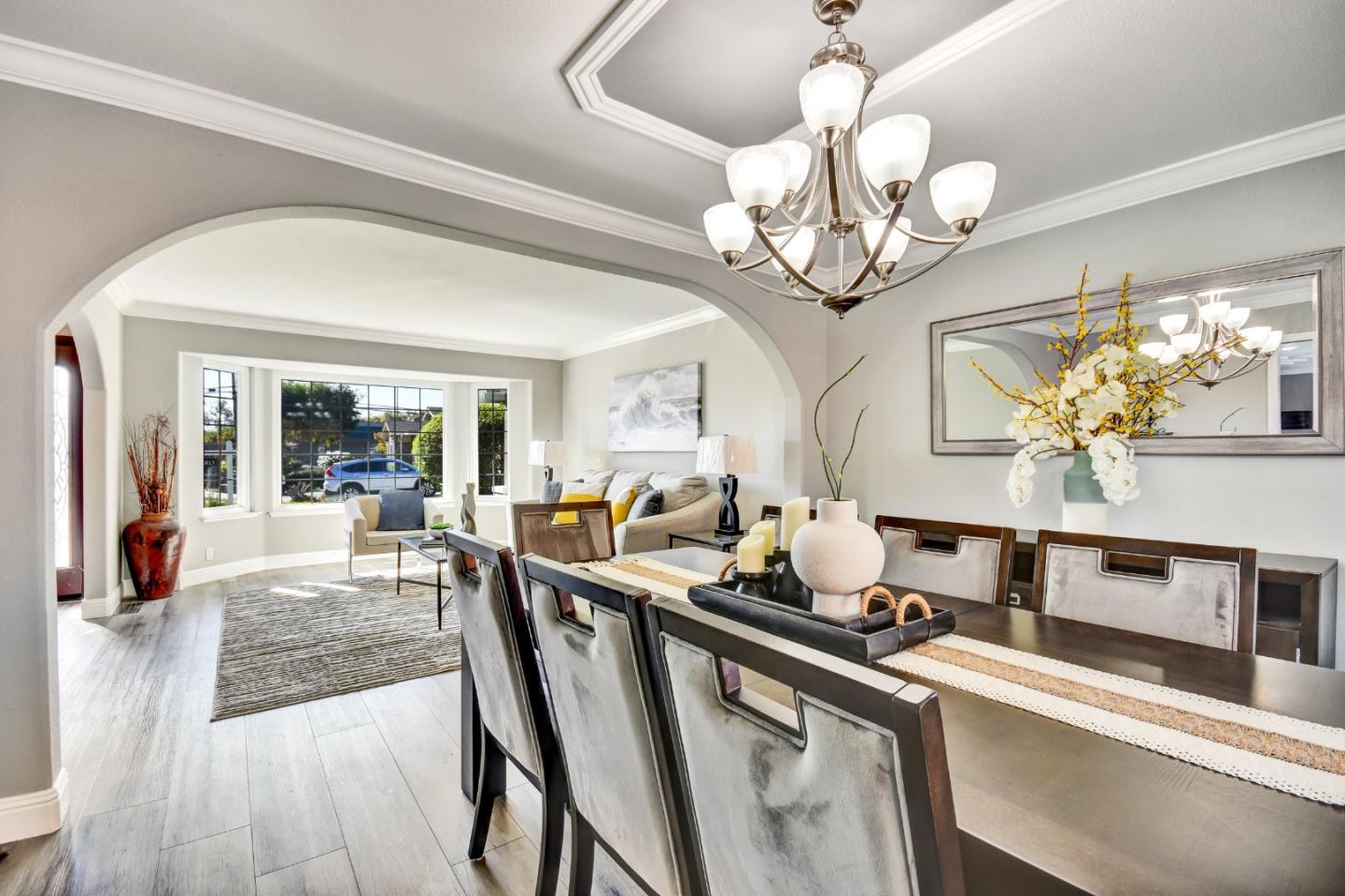 Detail Gallery Image 9 of 33 For 1068 Ondine Ct, San Jose,  CA 95132 - 5 Beds | 2/1 Baths