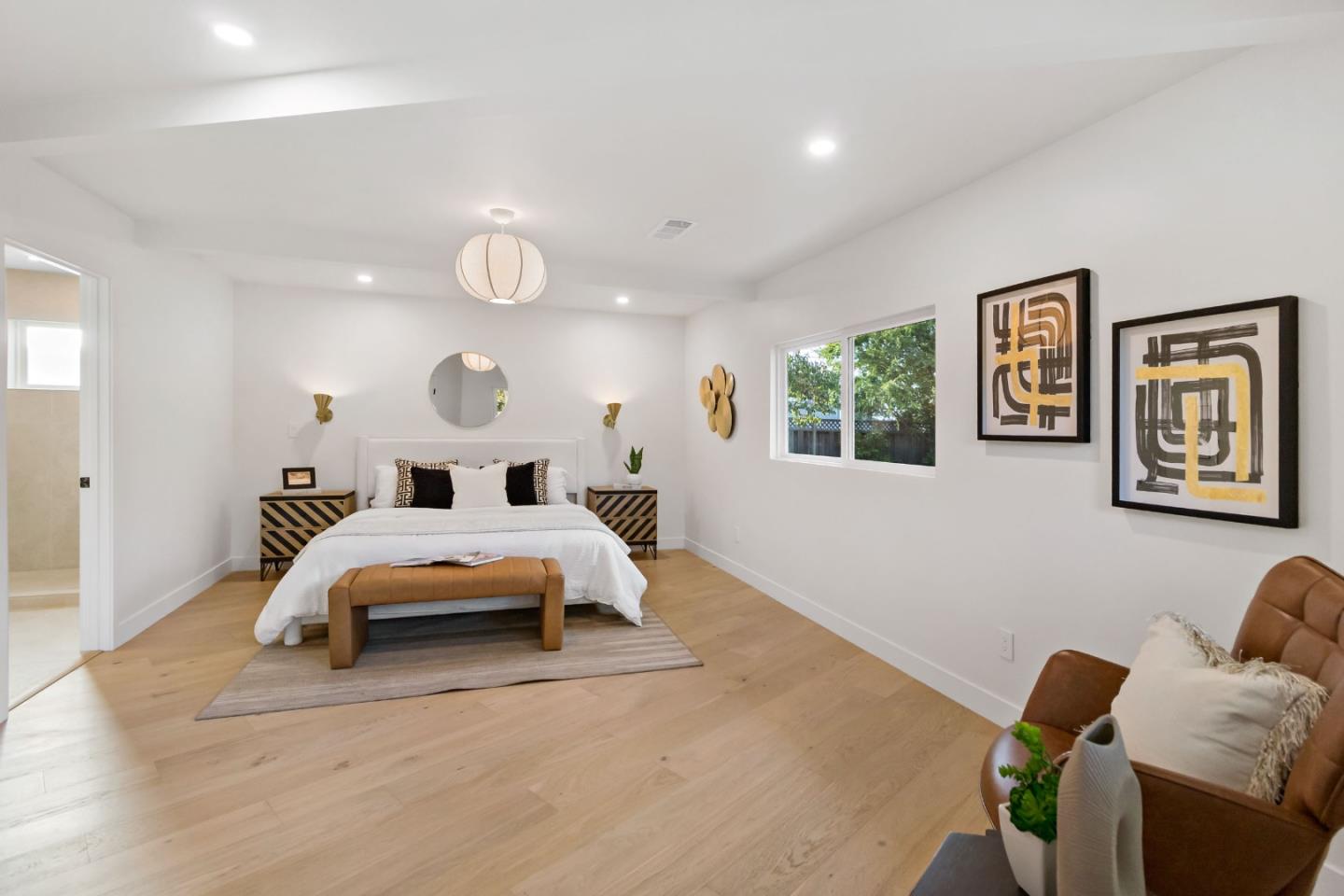 Detail Gallery Image 11 of 74 For 1040 Longfellow Ave, Campbell,  CA 95008 - 5 Beds | 3 Baths