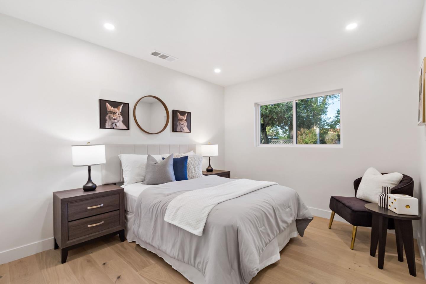 Detail Gallery Image 19 of 74 For 1040 Longfellow Ave, Campbell,  CA 95008 - 5 Beds | 3 Baths