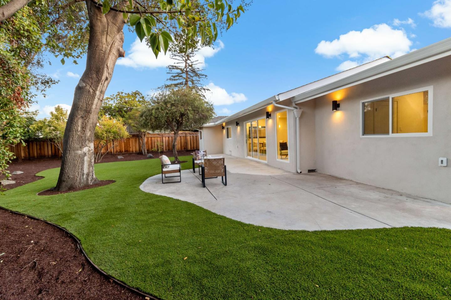 Detail Gallery Image 26 of 74 For 1040 Longfellow Ave, Campbell,  CA 95008 - 5 Beds | 3 Baths