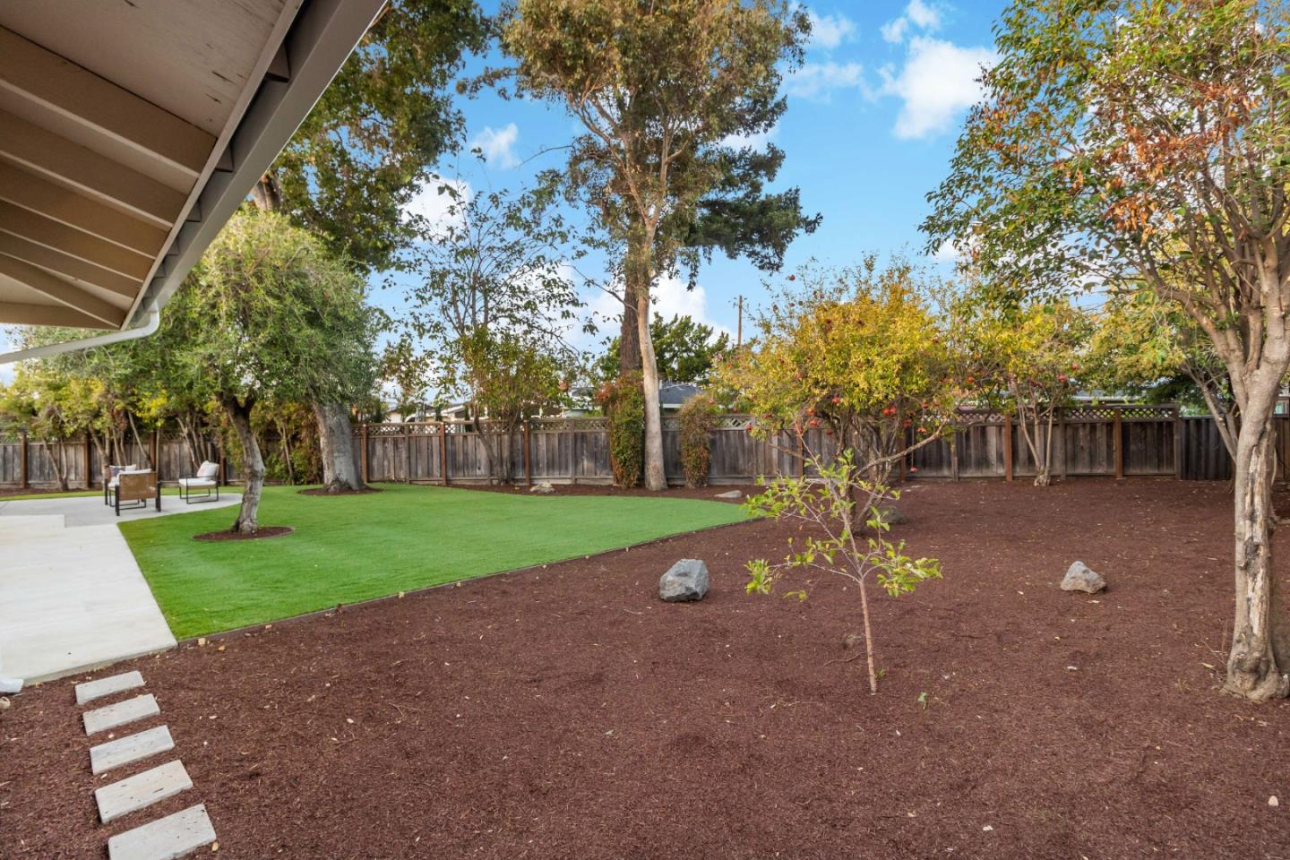 Detail Gallery Image 27 of 74 For 1040 Longfellow Ave, Campbell,  CA 95008 - 5 Beds | 3 Baths