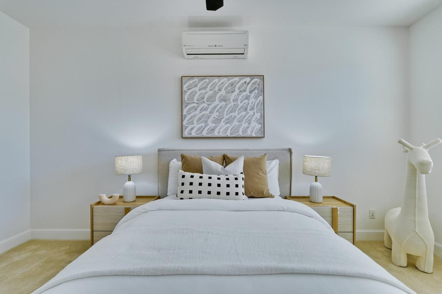 Detail Gallery Image 15 of 20 For 1914 7th St #B,  Berkeley,  CA 94710 - 3 Beds | 1/1 Baths