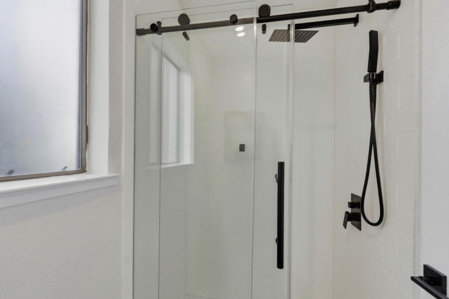 Detail Gallery Image 22 of 26 For 1162 Capri Dr, Campbell,  CA 95008 - 3 Beds | 2/1 Baths