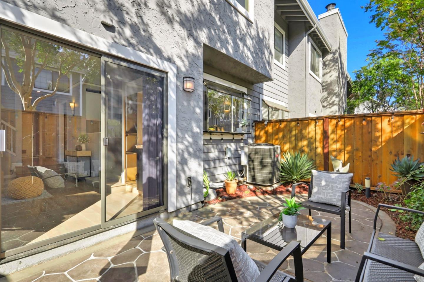 Detail Gallery Image 24 of 26 For 1162 Capri Dr, Campbell,  CA 95008 - 3 Beds | 2/1 Baths