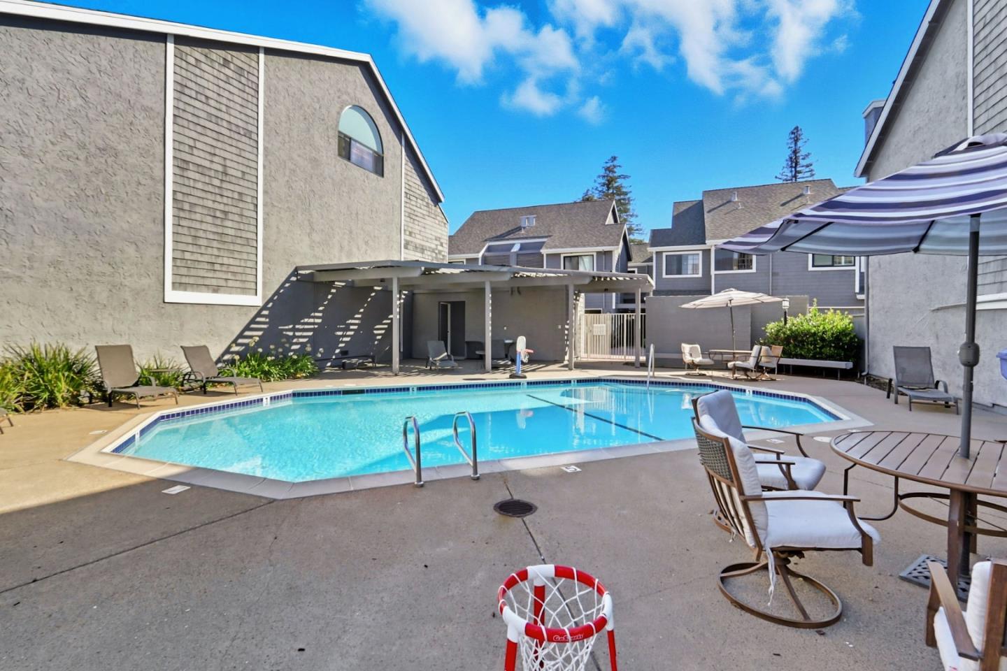 Detail Gallery Image 26 of 26 For 1162 Capri Dr, Campbell,  CA 95008 - 3 Beds | 2/1 Baths