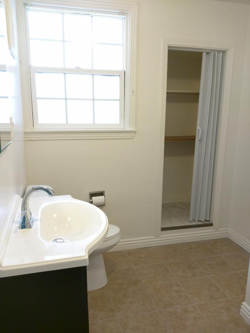 Detail Gallery Image 13 of 25 For 439 N Claremont St #1,  San Mateo,  CA 94401 - 2 Beds | 1 Baths