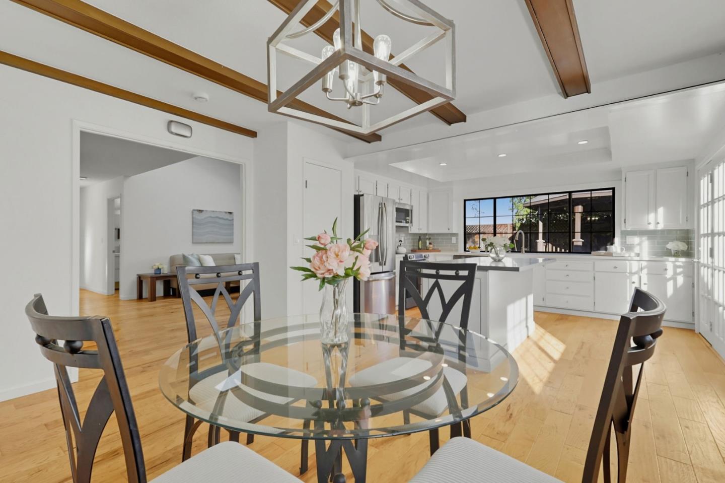 Detail Gallery Image 18 of 37 For 5012 Moonstone Ct, San Jose,  CA 95136 - 3 Beds | 2 Baths