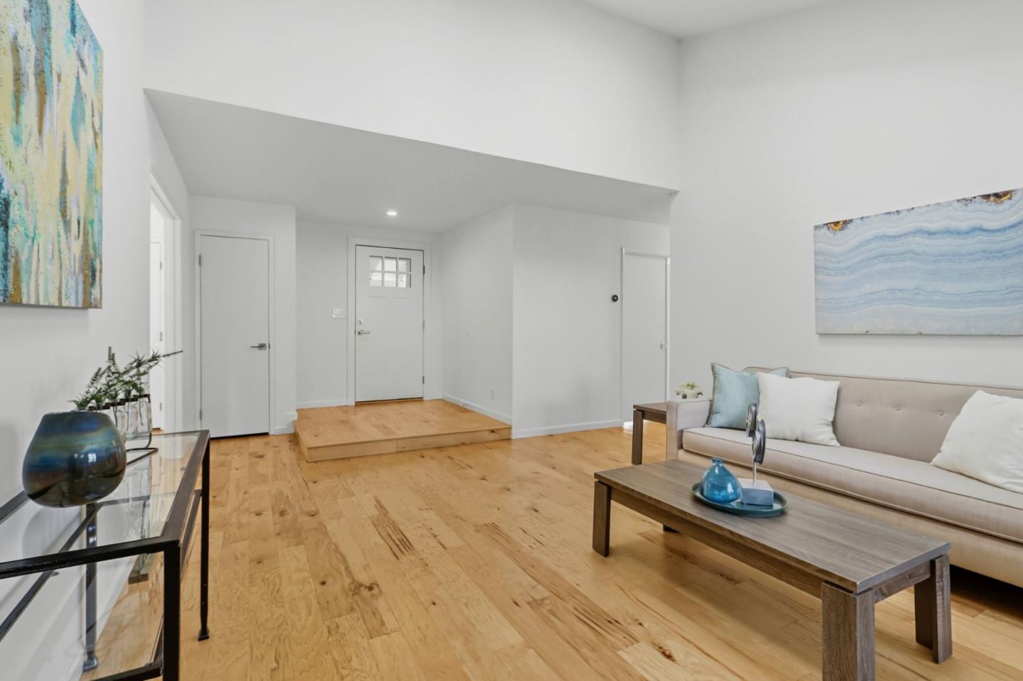 Detail Gallery Image 9 of 37 For 5012 Moonstone Ct, San Jose,  CA 95136 - 3 Beds | 2 Baths