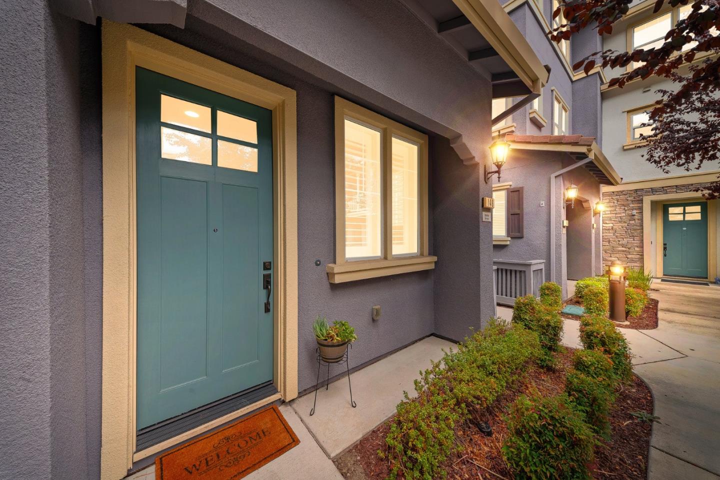 Detail Gallery Image 2 of 38 For 146 Incense Ter, Sunnyvale,  CA 94086 - 3 Beds | 3/1 Baths