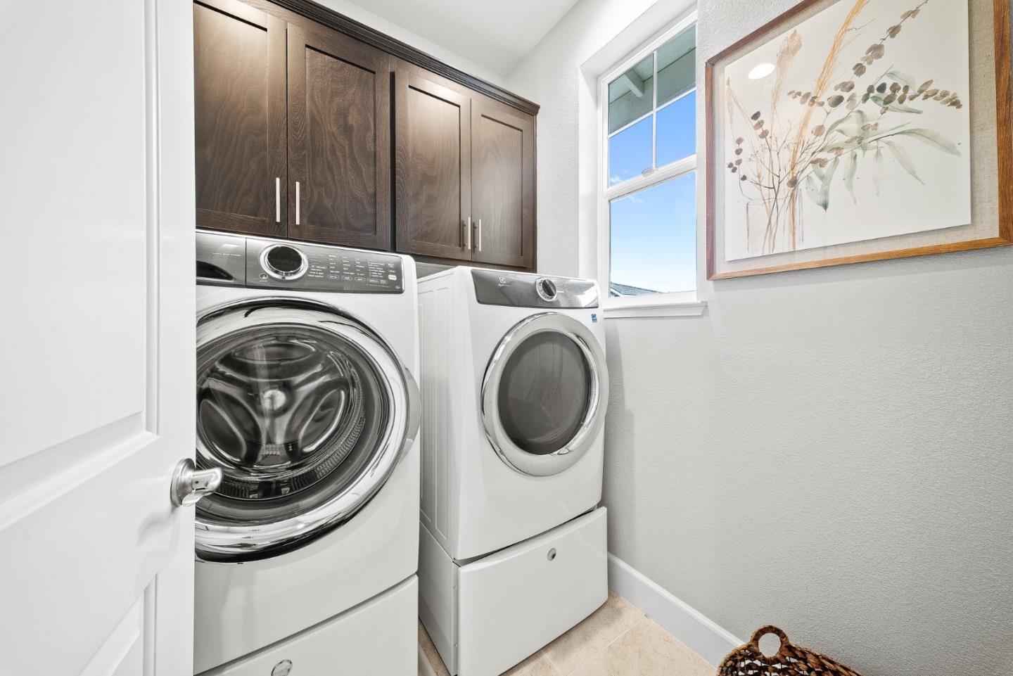 Detail Gallery Image 21 of 38 For 146 Incense Ter, Sunnyvale,  CA 94086 - 3 Beds | 3/1 Baths