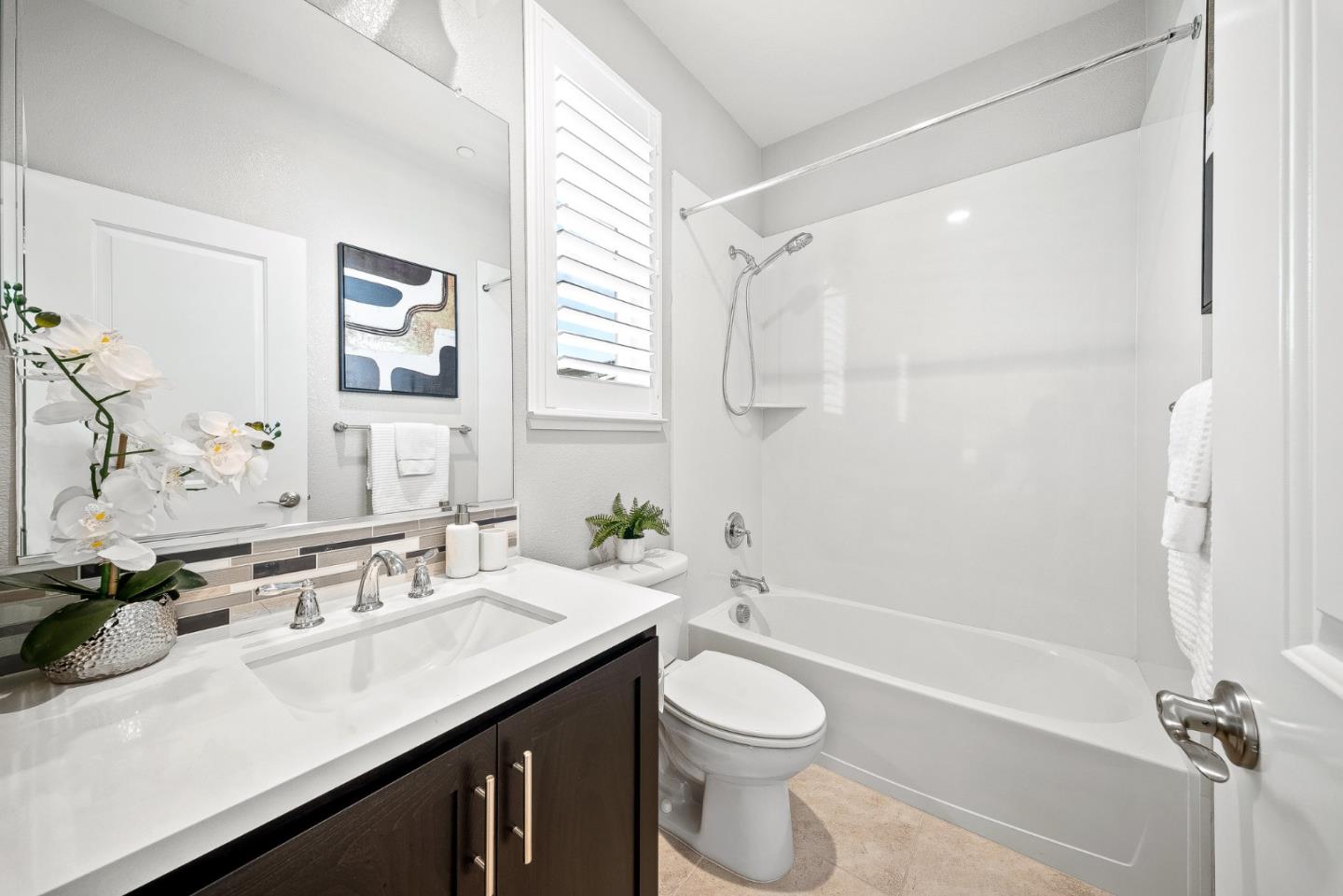 Detail Gallery Image 29 of 38 For 146 Incense Ter, Sunnyvale,  CA 94086 - 3 Beds | 3/1 Baths