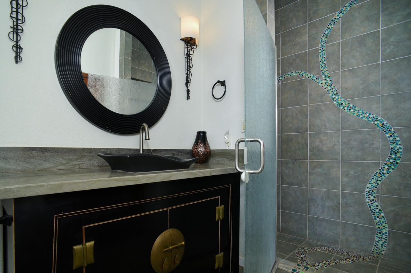 Detail Gallery Image 17 of 60 For 2800 Poppytree Ln, Georgetown,  CA 95634 - 3 Beds | 4 Baths