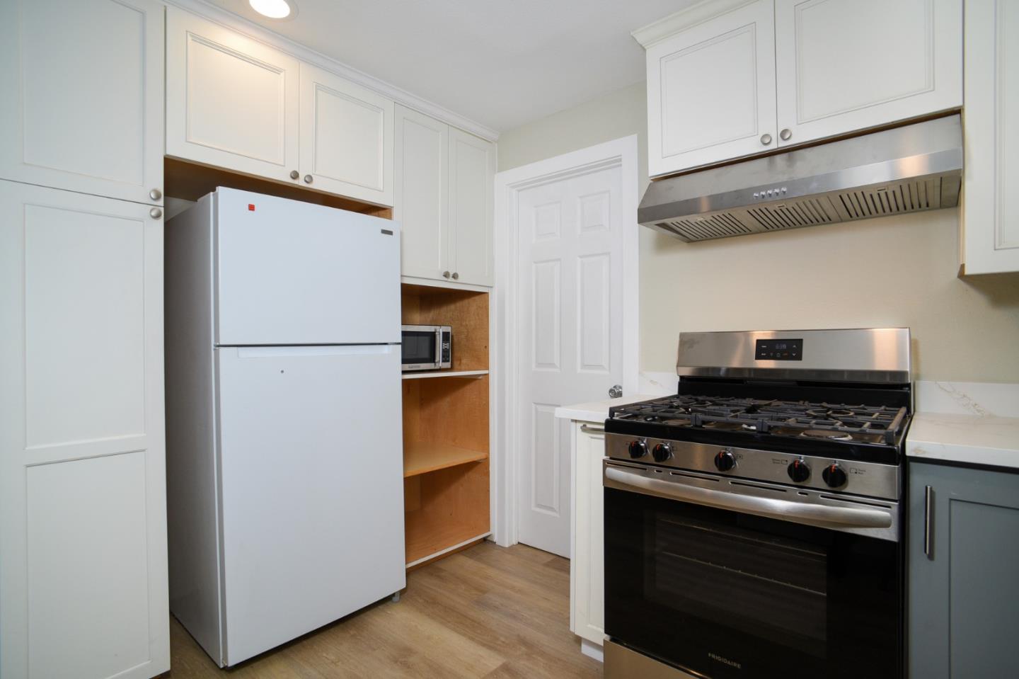 Detail Gallery Image 34 of 60 For 2800 Poppytree Ln, Georgetown,  CA 95634 - 3 Beds | 4 Baths