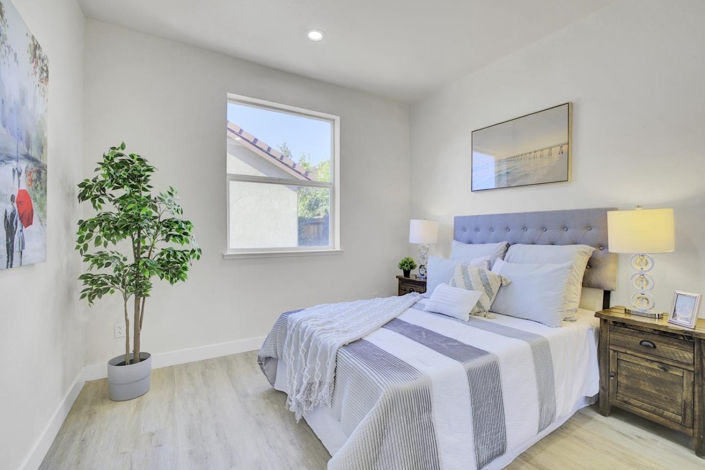 Detail Gallery Image 20 of 39 For 147 Wexford St, Brentwood,  CA 94513 - 5 Beds | 3 Baths