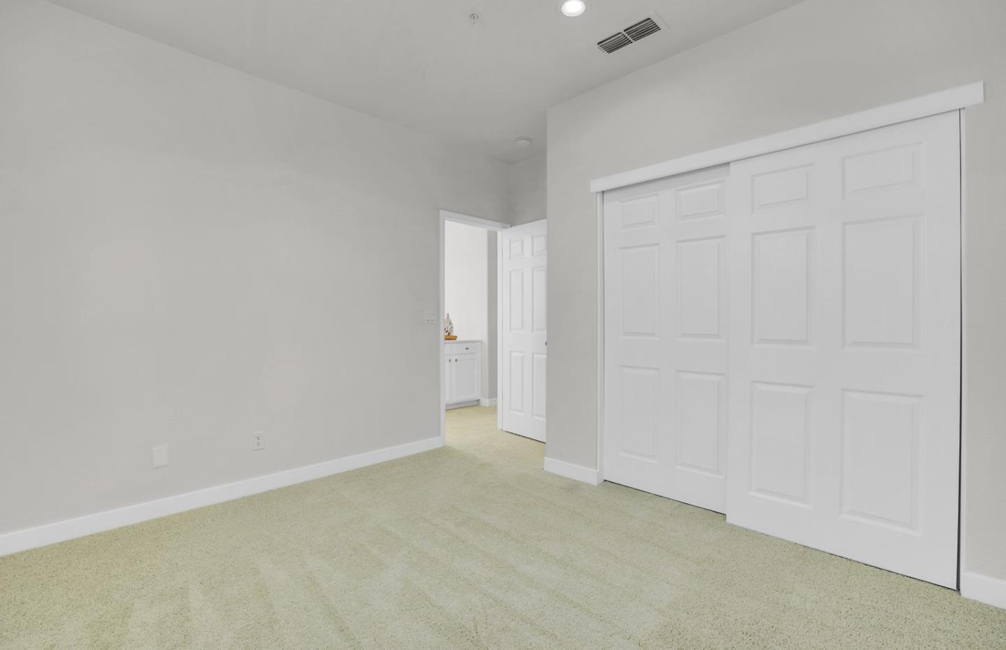 Detail Gallery Image 25 of 39 For 147 Wexford St, Brentwood,  CA 94513 - 5 Beds | 3 Baths