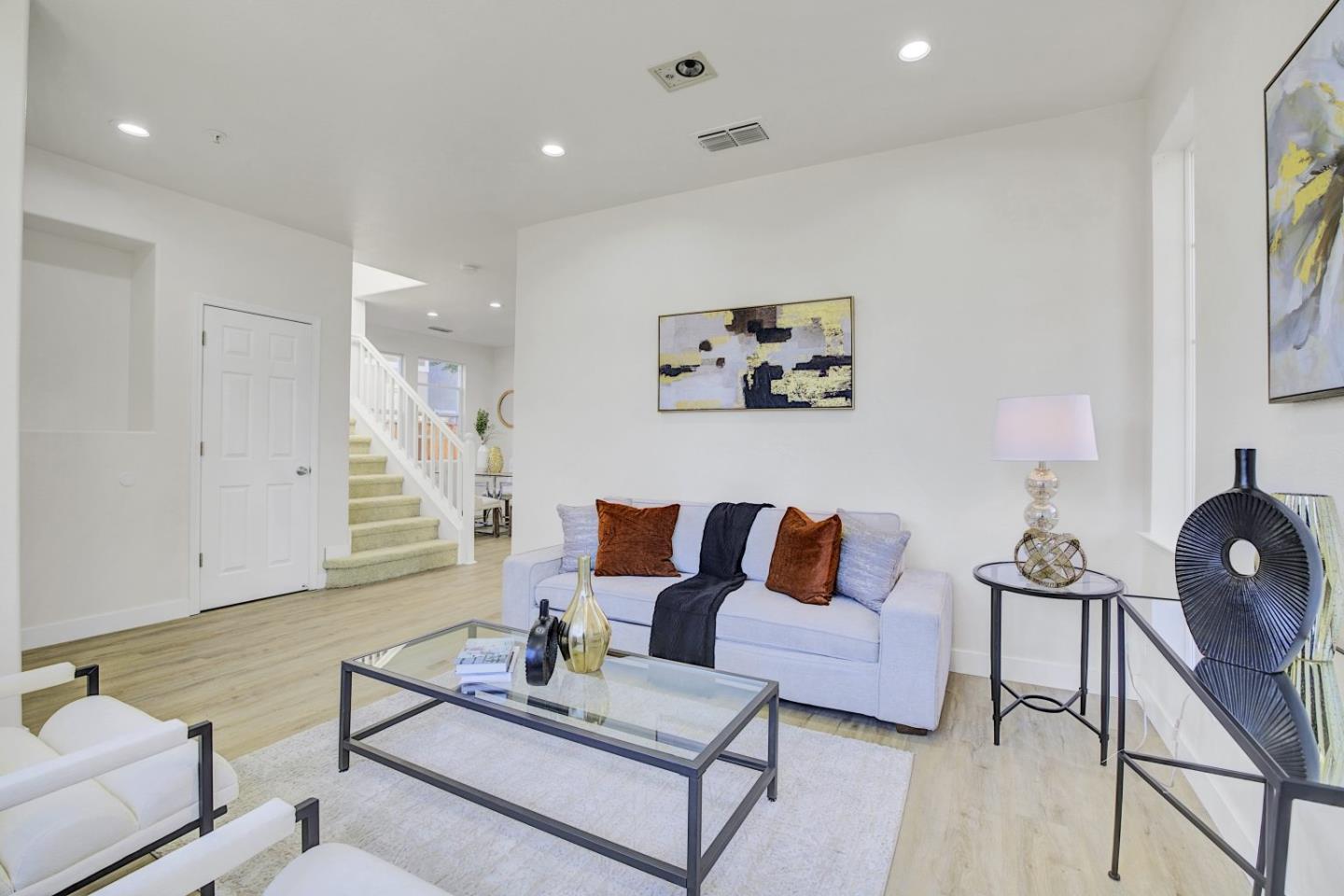 Detail Gallery Image 7 of 39 For 147 Wexford St, Brentwood,  CA 94513 - 5 Beds | 3 Baths