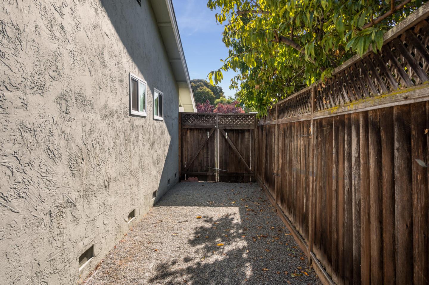 Detail Gallery Image 23 of 31 For 783 Laurie Ave, Santa Clara,  CA 95054 - 3 Beds | 2 Baths