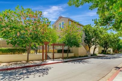 Detail Gallery Image 13 of 38 For 2743 Corde Terra Cir, San Jose,  CA 95111 - 3 Beds | 2/1 Baths