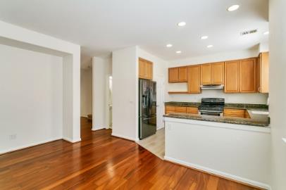 Detail Gallery Image 9 of 38 For 2743 Corde Terra Cir, San Jose,  CA 95111 - 3 Beds | 2/1 Baths