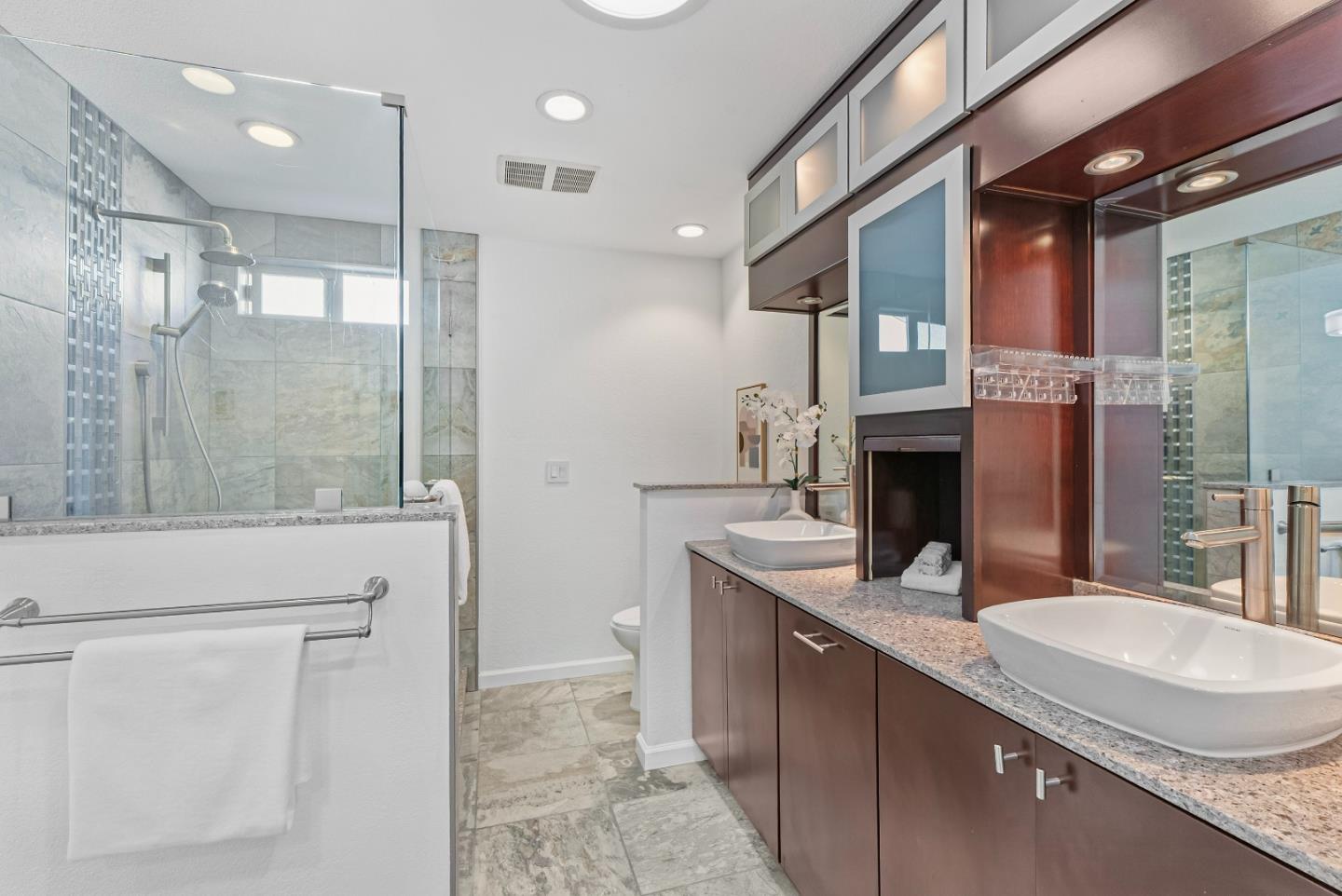 Detail Gallery Image 22 of 46 For 2837 Mantis Dr, San Jose,  CA 95148 - 4 Beds | 2/1 Baths