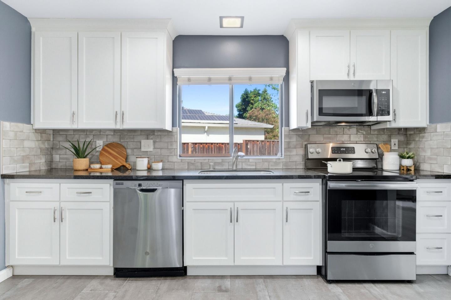 Detail Gallery Image 24 of 52 For 1756 Valhalla Ct, San Jose,  CA 95132 - 3 Beds | 2 Baths