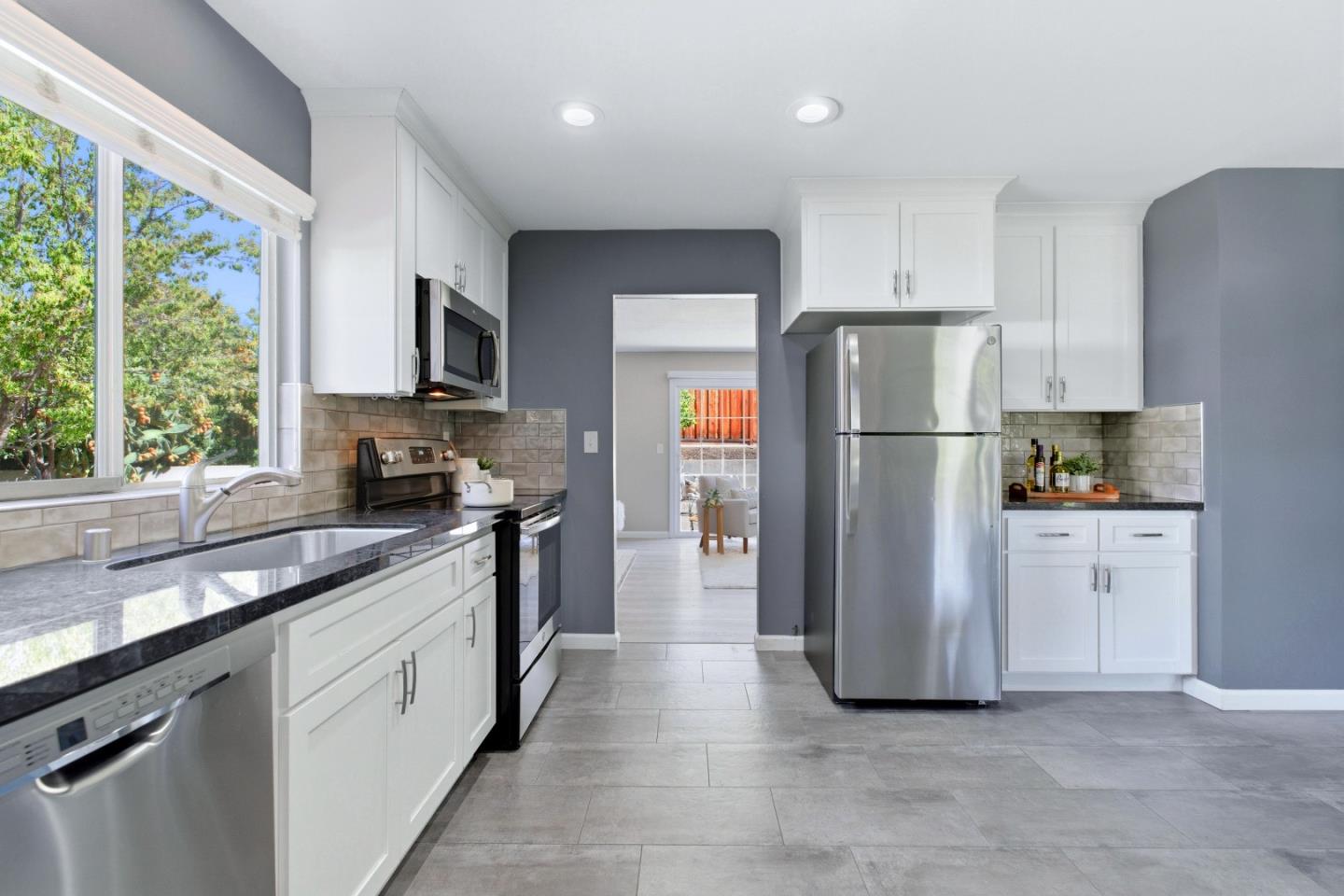 Detail Gallery Image 27 of 52 For 1756 Valhalla Ct, San Jose,  CA 95132 - 3 Beds | 2 Baths