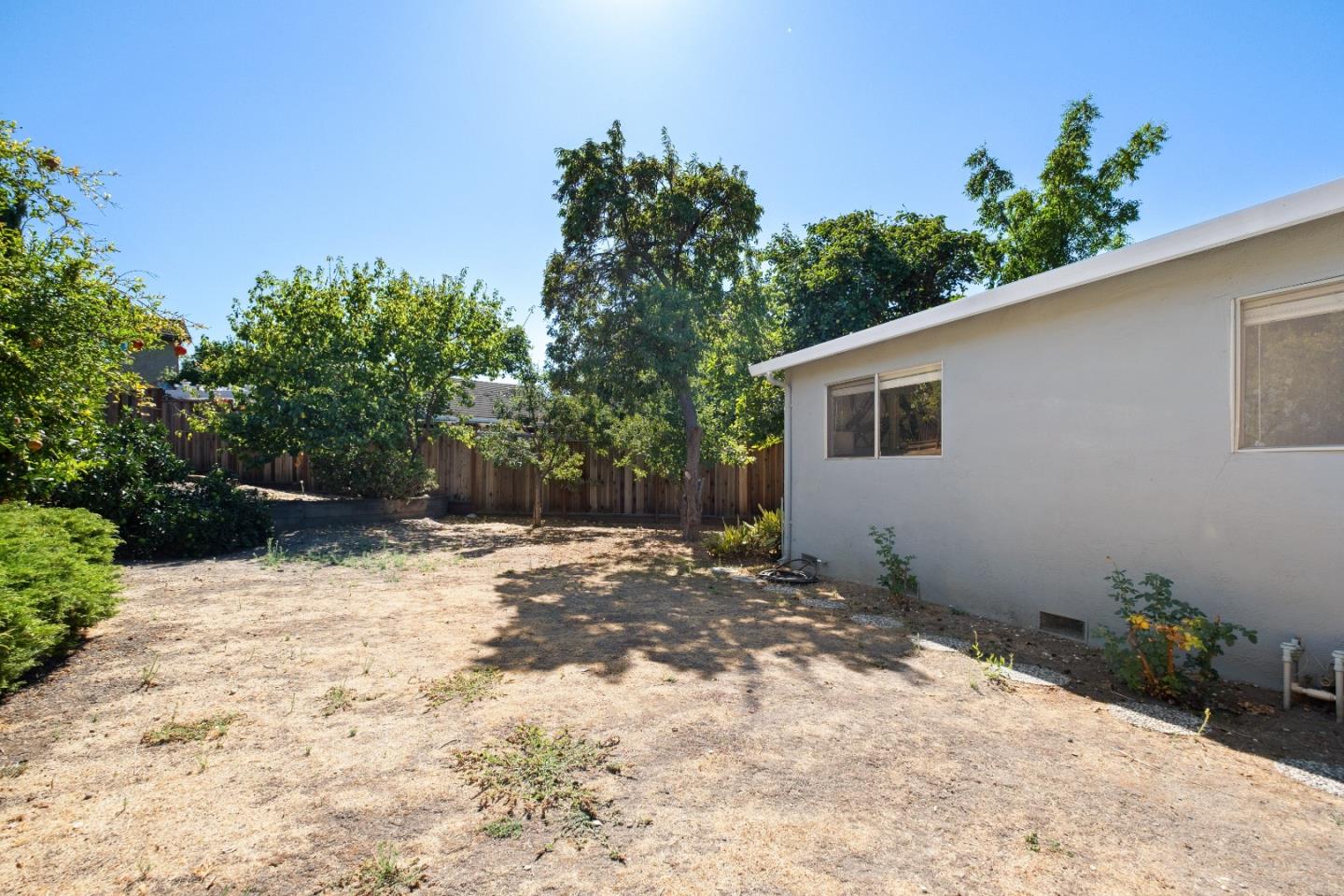 Detail Gallery Image 41 of 52 For 1756 Valhalla Ct, San Jose,  CA 95132 - 3 Beds | 2 Baths