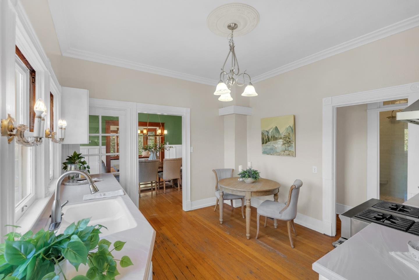 Detail Gallery Image 17 of 56 For 85 W 5th St, Morgan Hill,  CA 95037 - 4 Beds | 4 Baths