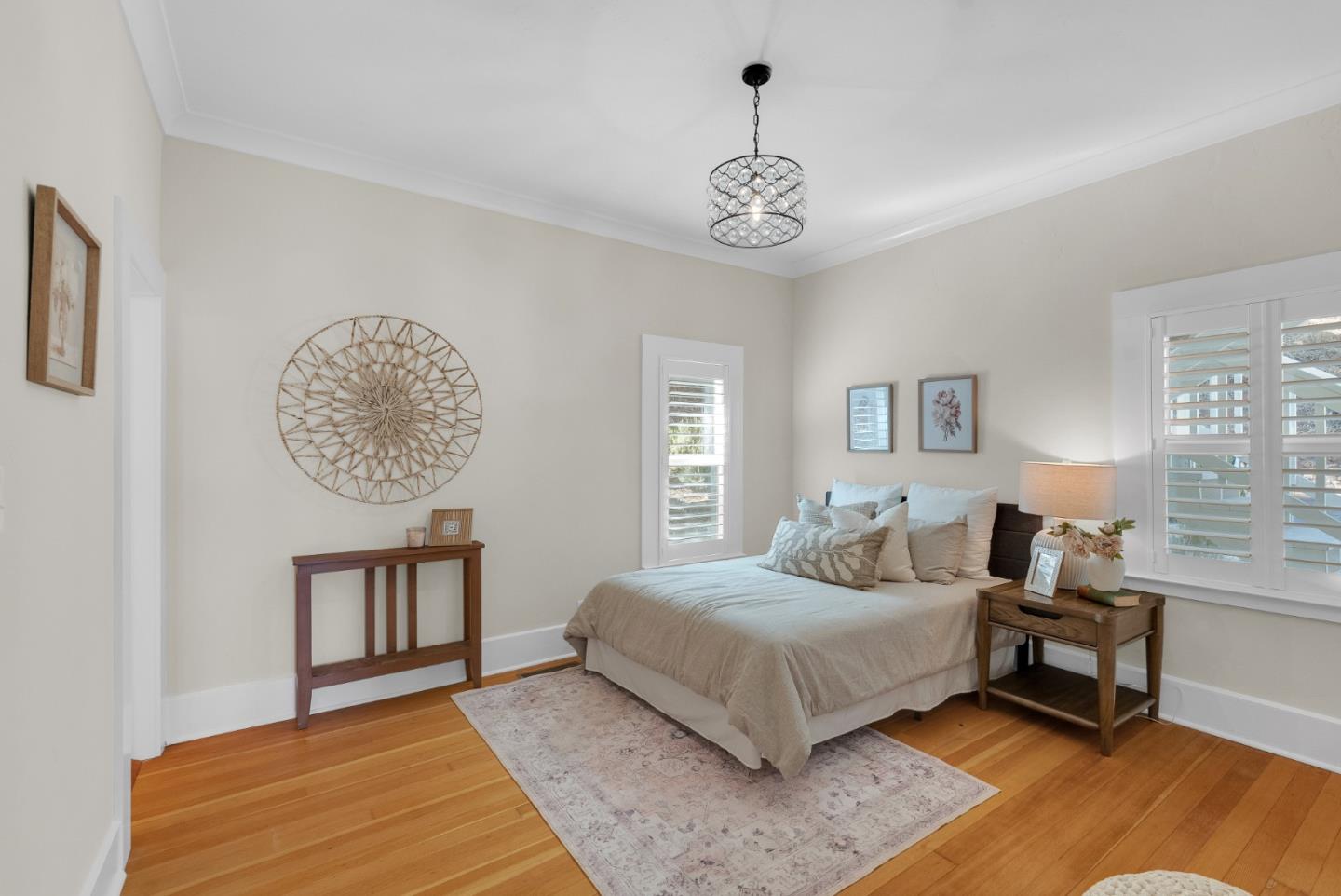 Detail Gallery Image 18 of 56 For 85 W 5th St, Morgan Hill,  CA 95037 - 4 Beds | 4 Baths