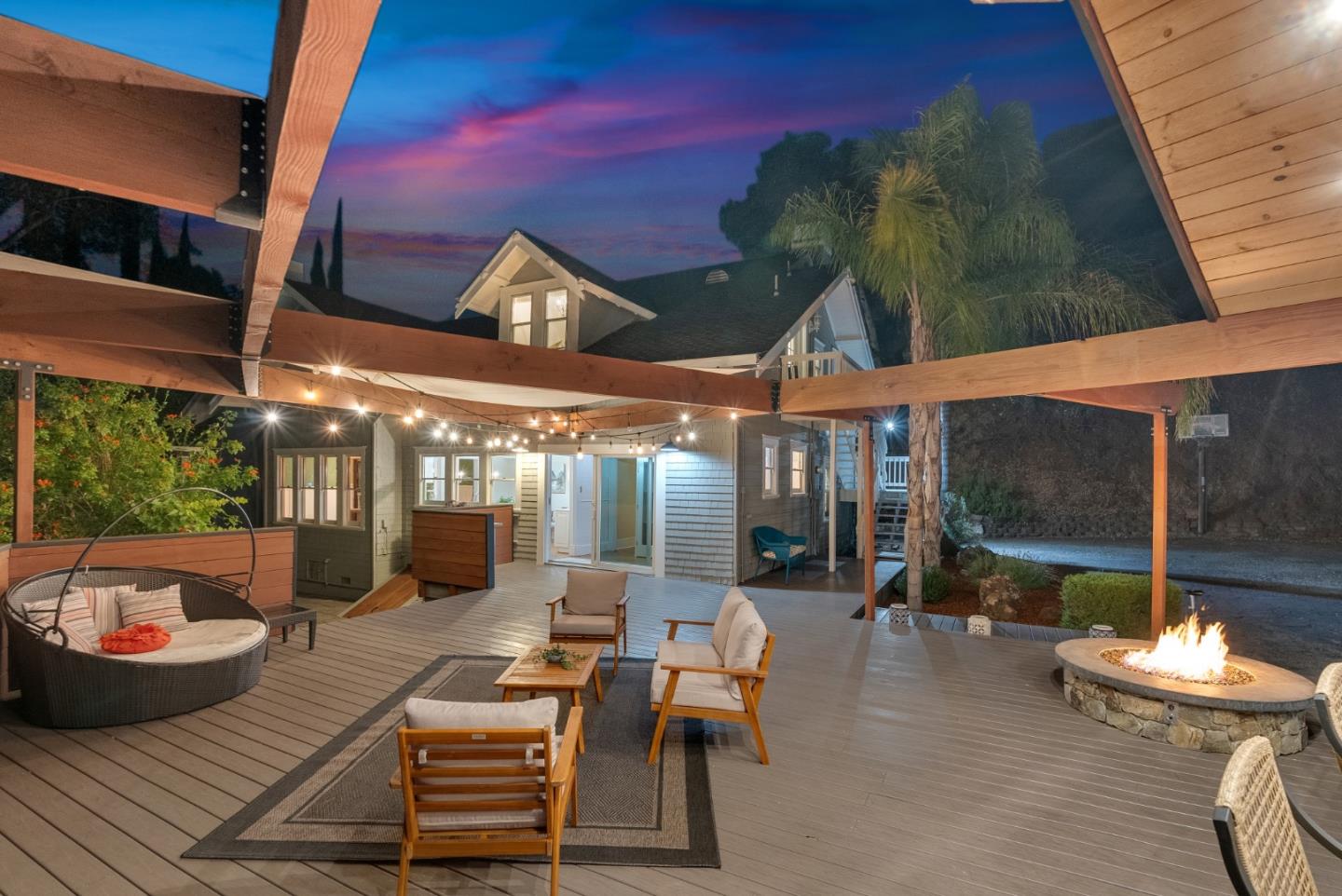 Detail Gallery Image 52 of 56 For 85 W 5th St, Morgan Hill,  CA 95037 - 4 Beds | 4 Baths