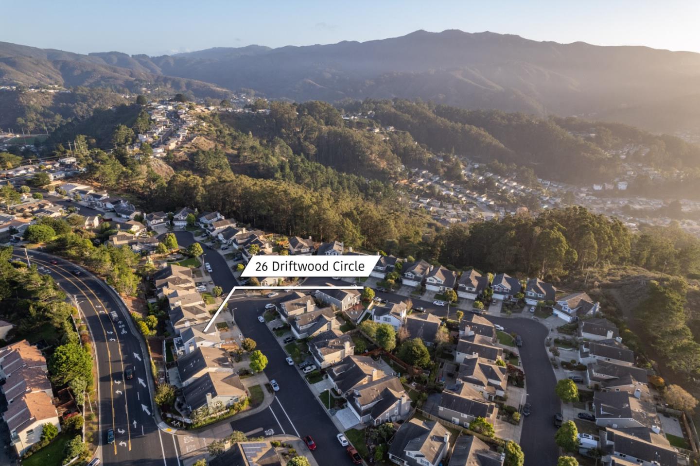 Detail Gallery Image 57 of 59 For 26 Driftwood Ct, Pacifica,  CA 94044 - 4 Beds | 2/1 Baths