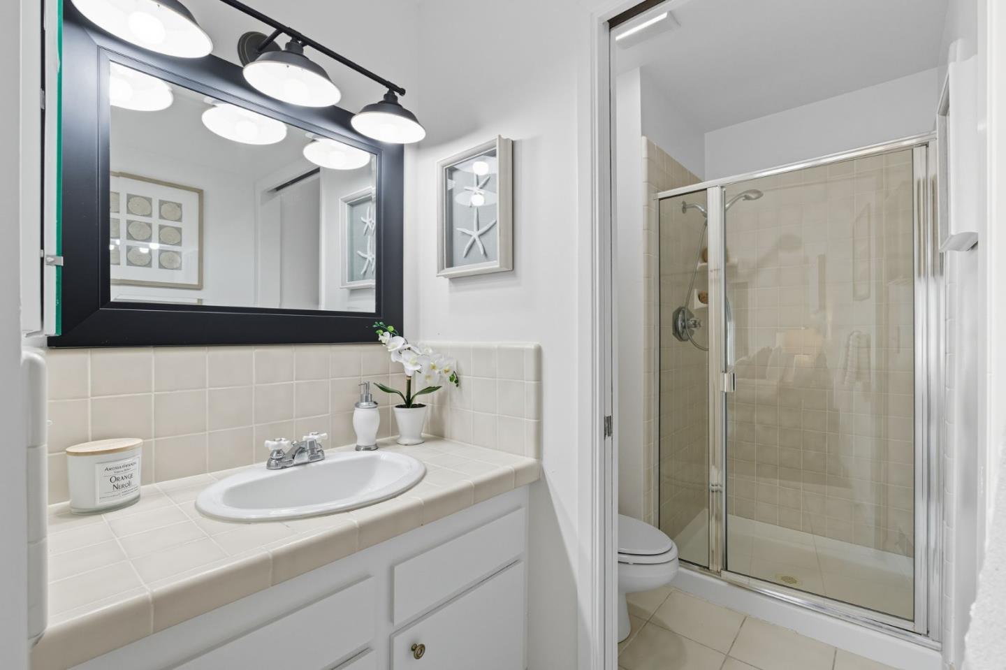 Detail Gallery Image 13 of 26 For 1375 Pinehurst Sq, San Jose,  CA 95117 - 2 Beds | 2 Baths