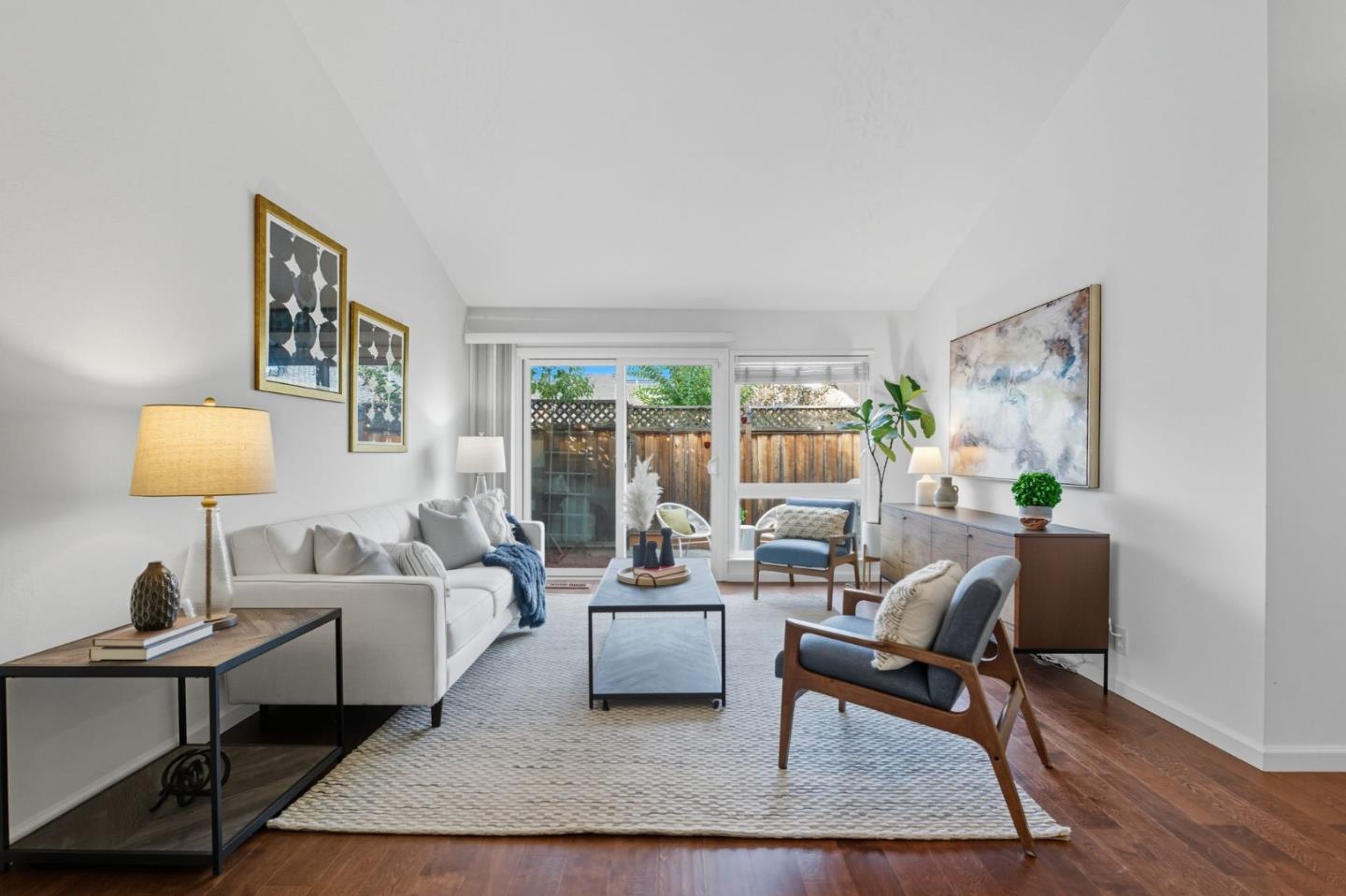 Detail Gallery Image 2 of 26 For 1375 Pinehurst Sq, San Jose,  CA 95117 - 2 Beds | 2 Baths