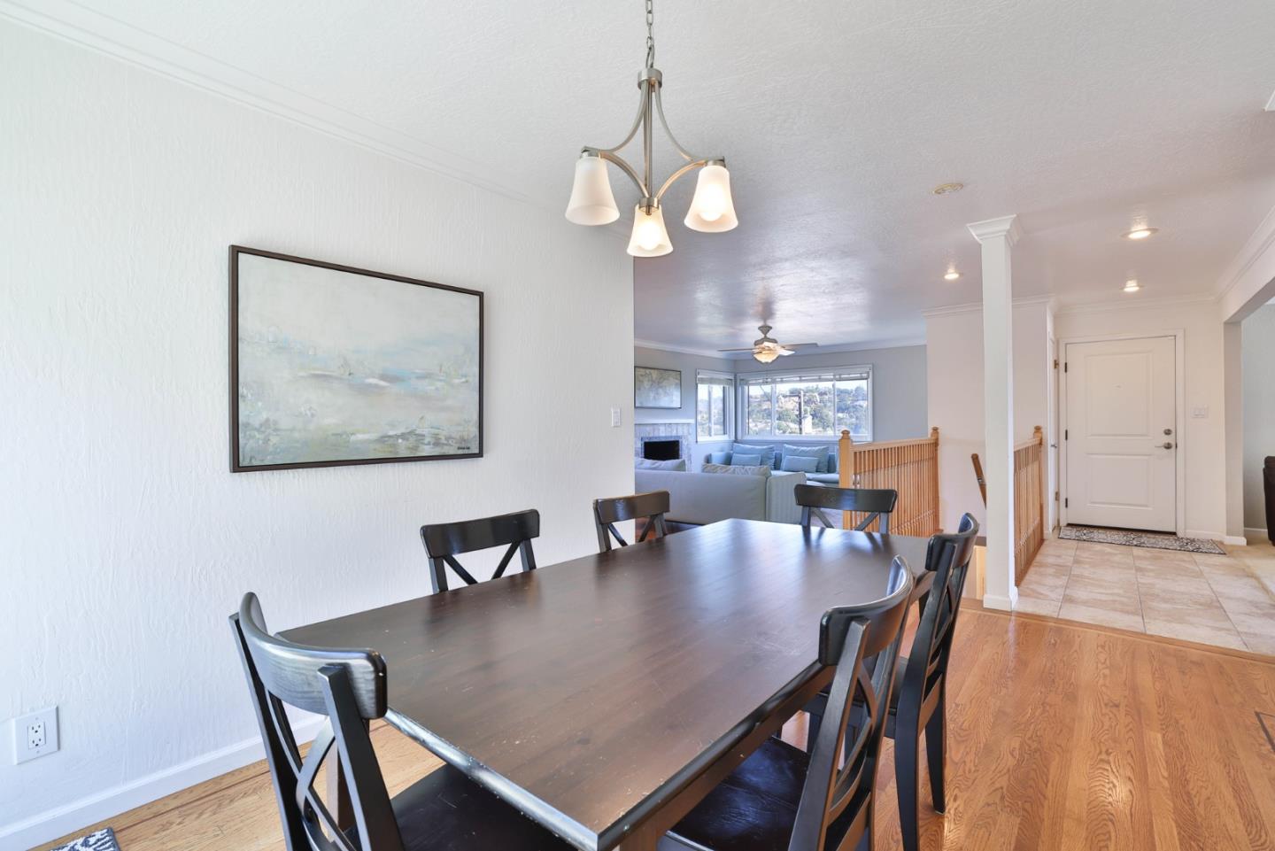 Detail Gallery Image 11 of 45 For 3123 Huntington Ct, Castro Valley,  CA 94546 - 3 Beds | 2 Baths