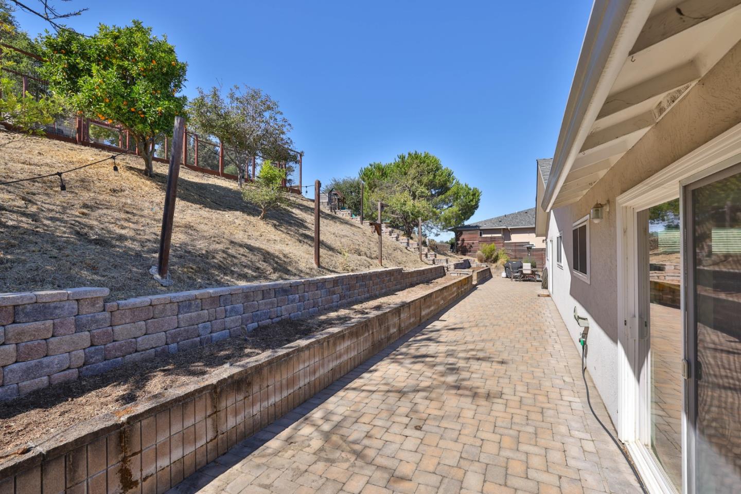 Detail Gallery Image 28 of 45 For 3123 Huntington Ct, Castro Valley,  CA 94546 - 3 Beds | 2 Baths