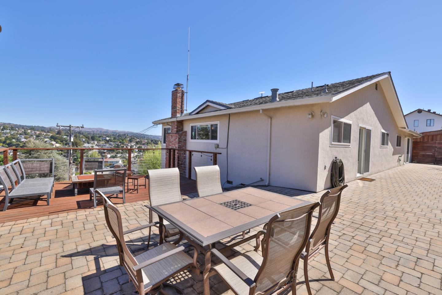 Detail Gallery Image 30 of 45 For 3123 Huntington Ct, Castro Valley,  CA 94546 - 3 Beds | 2 Baths