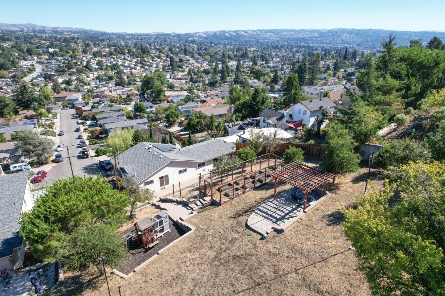 Detail Gallery Image 45 of 45 For 3123 Huntington Ct, Castro Valley,  CA 94546 - 3 Beds | 2 Baths