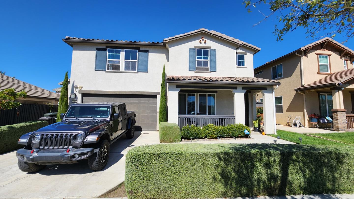 Detail Gallery Image 1 of 28 For 1280 Palermo Dr, Salinas,  CA 93905 - 4 Beds | 2/1 Baths